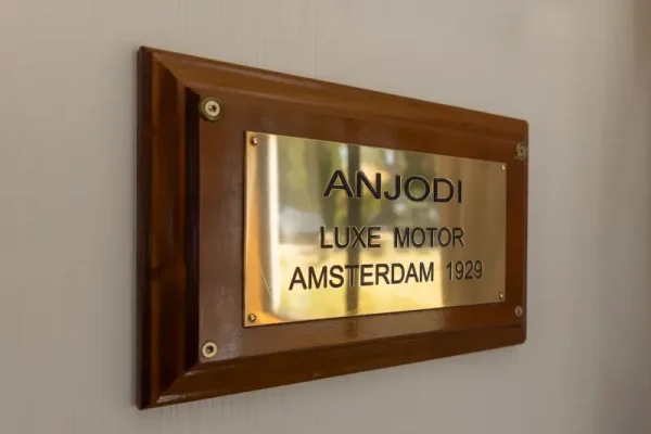 Anjodi - Interior Sign