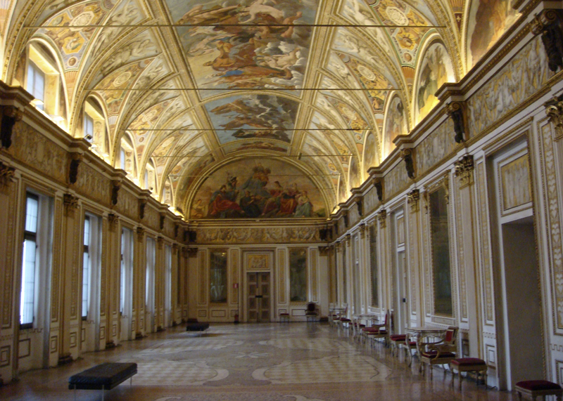 Visit the Ducal Palace in Mantua on your Italian River cruise