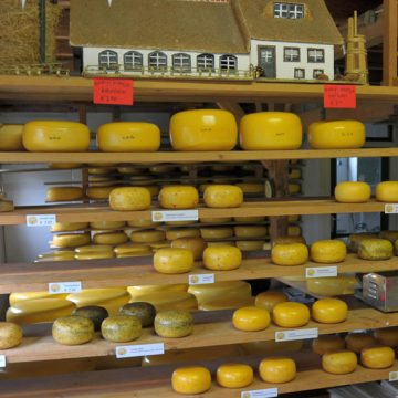 Gouda Cheese Market