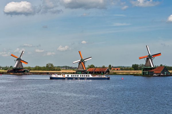 holland barge cruises