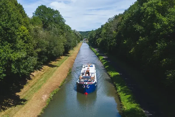 ADv cruising