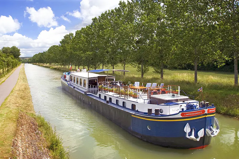 L'impressionniste cruising in Burgundy