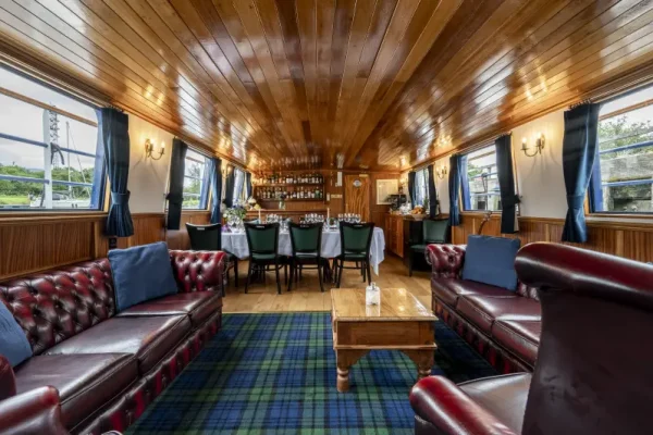 Scottish Highlander - Interior Saloon Dining