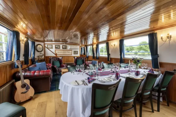 Scottish Highlander - Interior Saloon Dining