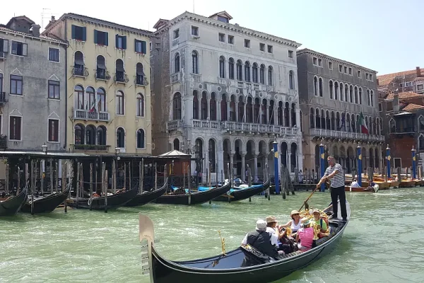 Venice - Venetian Gonodolier