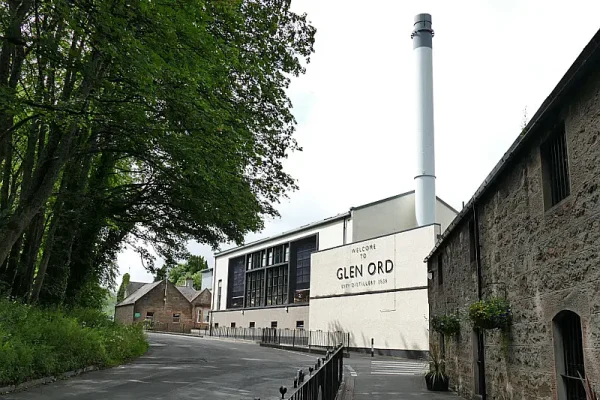 Glen_Ord_distillery_-_new_building_-_geograph.org.uk_-_6757363