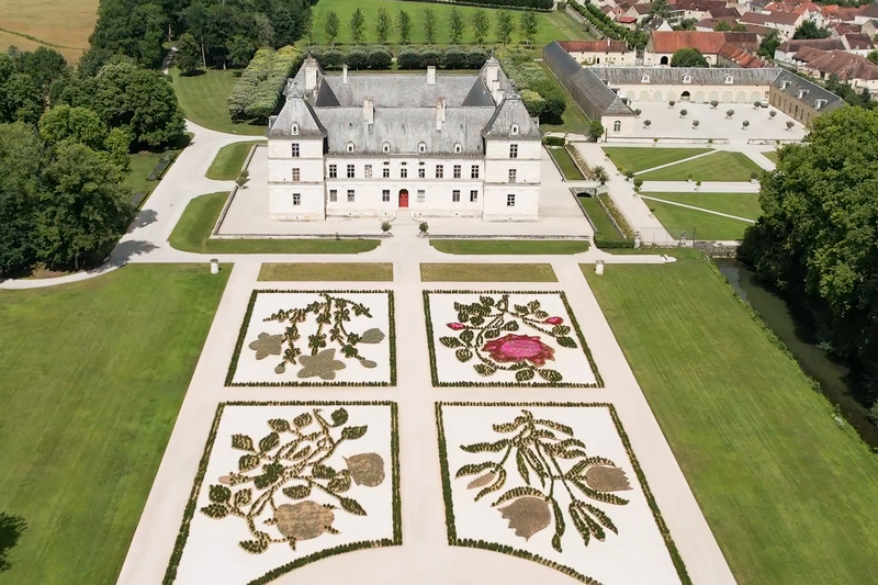 Spring cruising in Burgundy