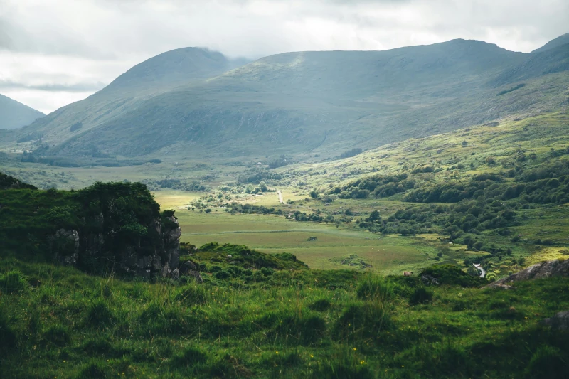 Visit Ireland and its beautiful scenery, glens and mountains