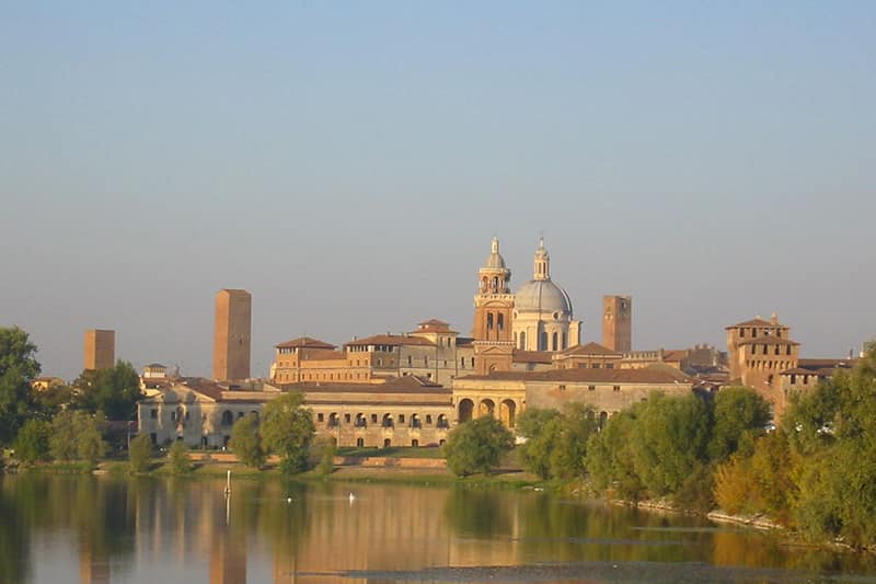 Mantua - The Historic Waterside City of Mantua copy (1)