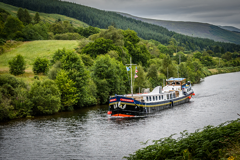 Caledonian Canal Cruise - Scottish Highlander