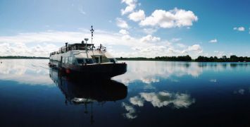 Cruise aboard the Shannon Princess with European Waterways