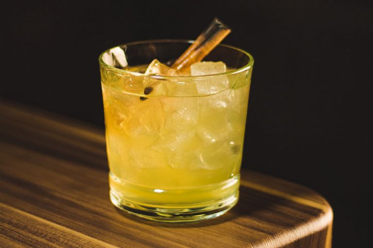 Traditional Scottish Drinks to Enjoy on a Scottish Hotel Barge Holiday