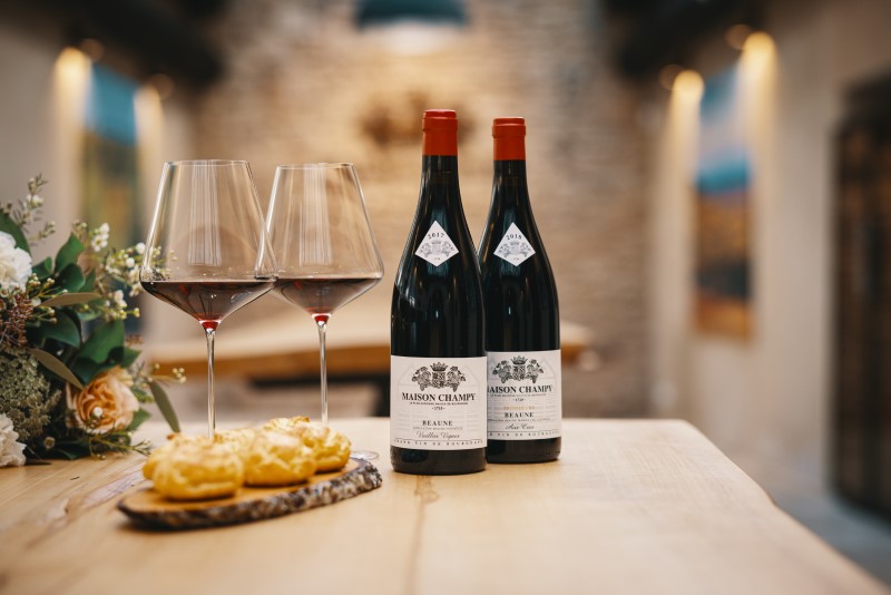 Maison Champy red wines with pastries