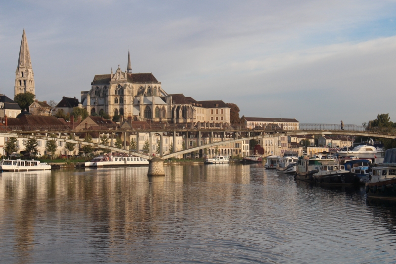 The distinctive Auxerre skyline