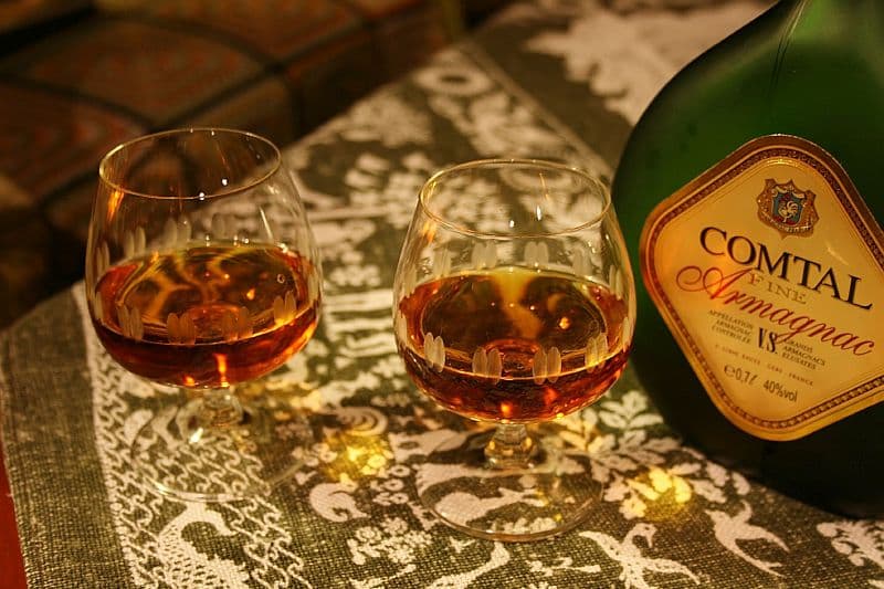 Cognac Vs. Brandy - What's the Difference, How They're Made, and