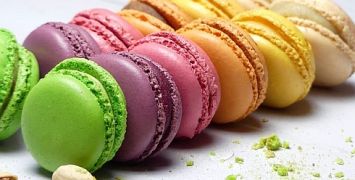 Classic French Macarons