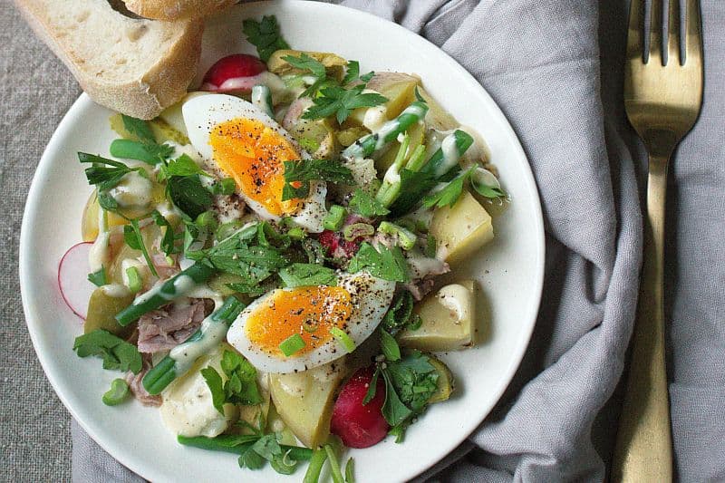 top french dishes - salade nicoise