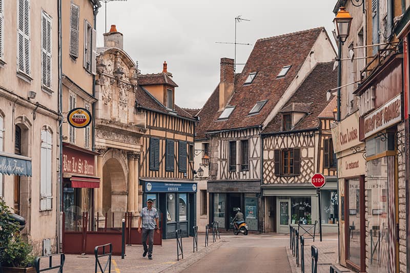 Auxerre - Remarkable France © Atout France Ooshot @WorldElse (5)