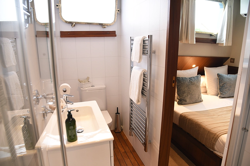 Chablis Stateroom en suite aboard La Belle Epoque