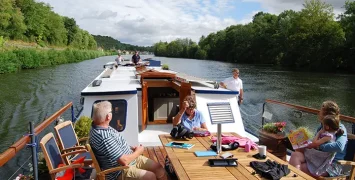 Family Cruises on the Burgundy Canal