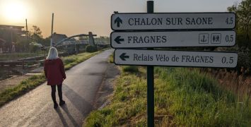 Jo Castro towpath walking Canal du Centre