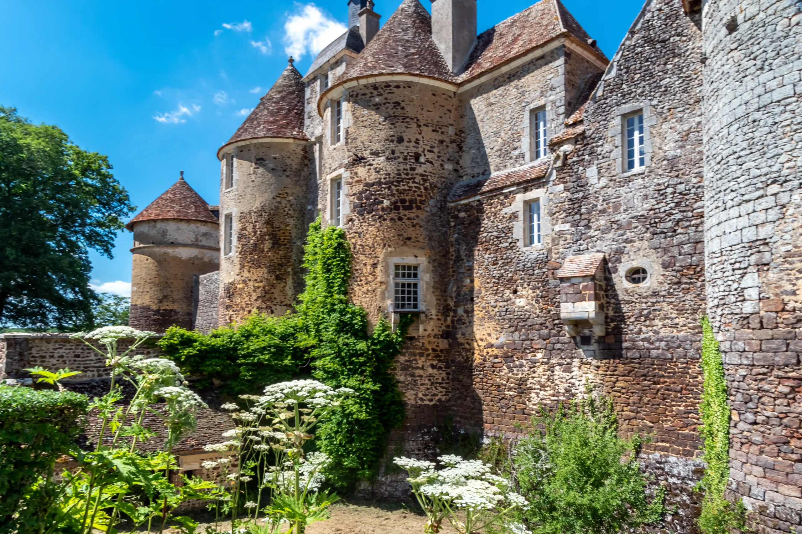 Exterior of the Château de Ratilly, Western Burgundy and the Upper Loire