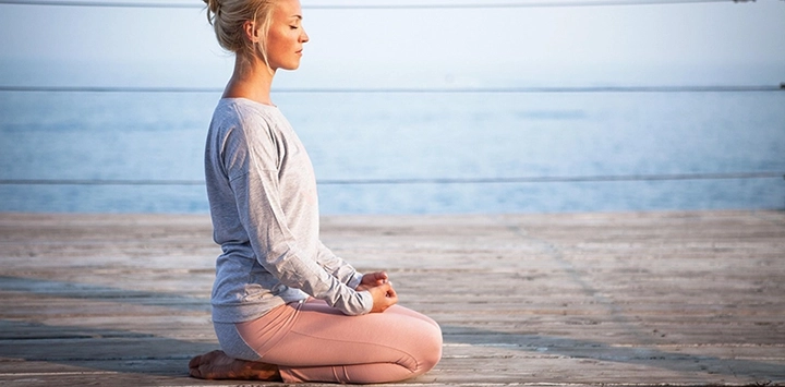 Active Cruises - yoga on deck 720x355