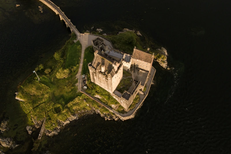 リリパットレーン472☆EILEAN DONAN CASTLE Amazon.com: Eilean Donan Castle - Scotland : Eurographics