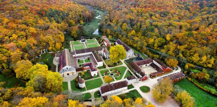 French monateries and Abbeys include the Abbaye de Fontenay