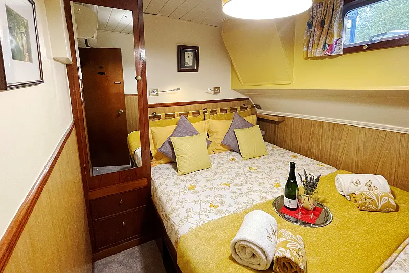 Hotel barge Rosa - Stateroom
