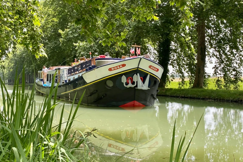 Hotel barge Rosa slow travel in Bordeaux
