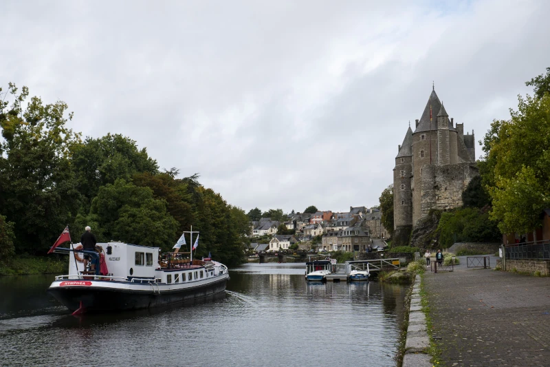 Nymphea on the River Oust in Josselin