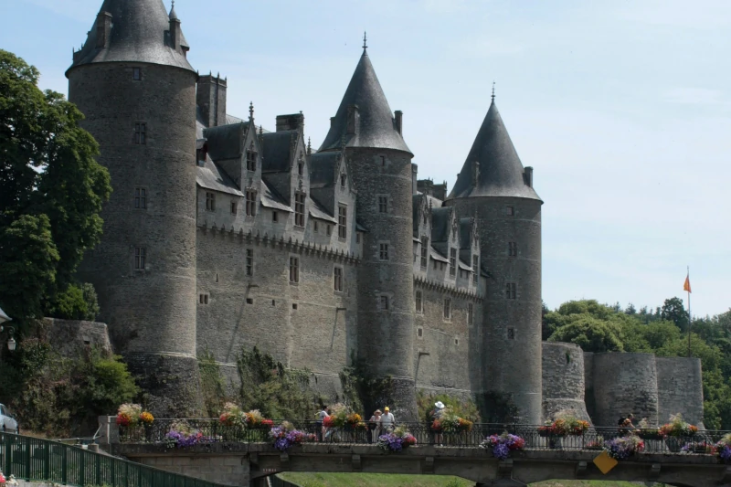 Josselin Chateau stands imposingly above the river Oust