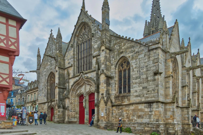 Basilica Notre Dame de Roncier in Josselin